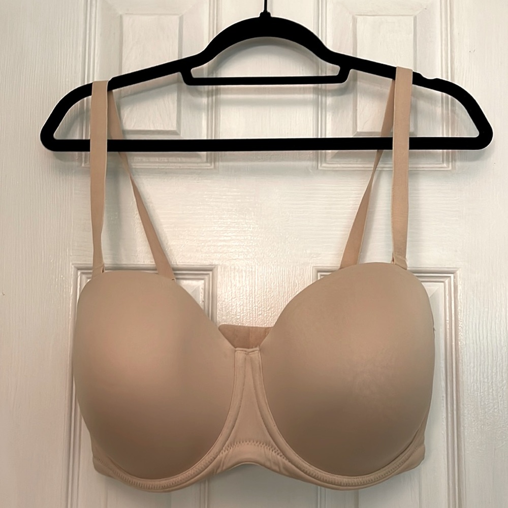 Wacoal strapless or convertible bra